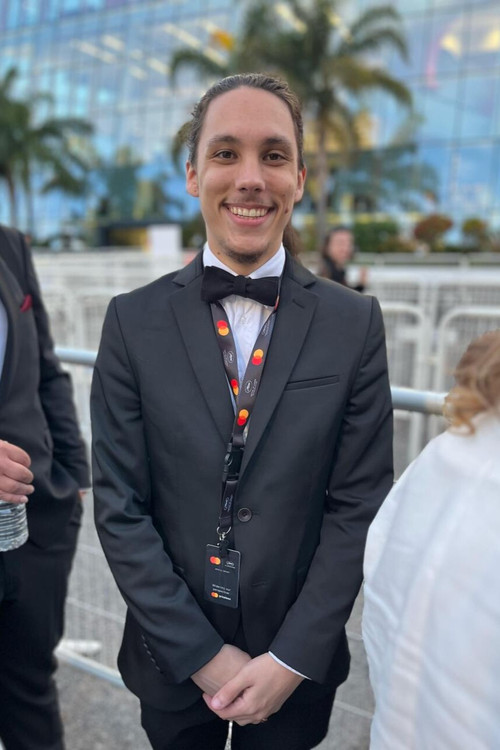 Jules Saint-Raymond profile