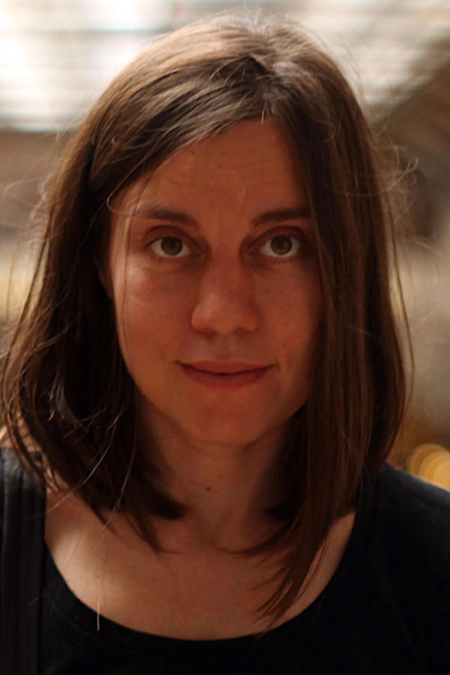 Virna Molina profile