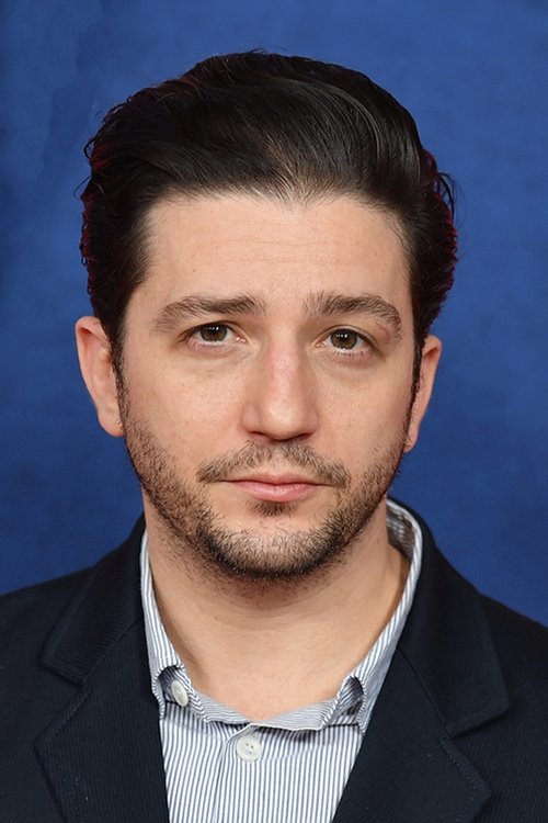 John Magaro profile