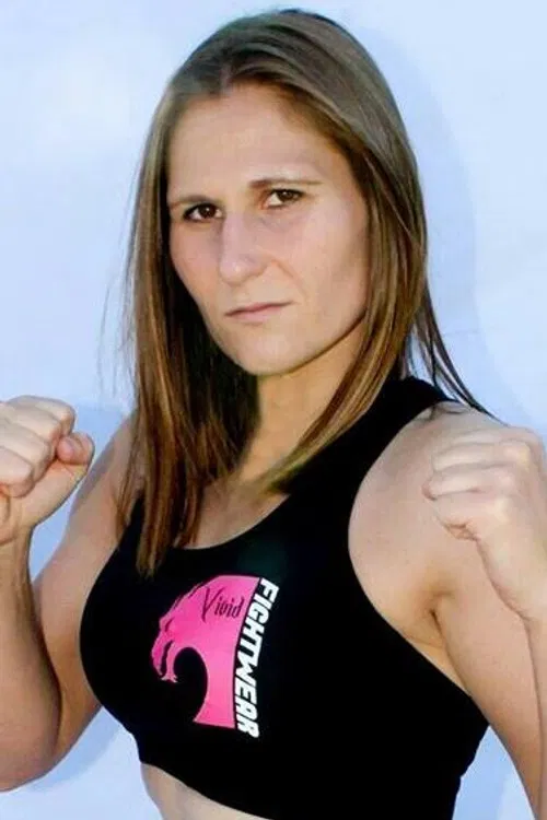 Kelly Clayton profile