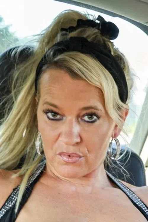 Evelin Blond profile