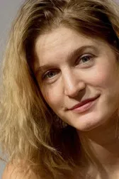 Eszter Földes profile