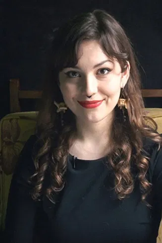 Eva Louise Hall profile