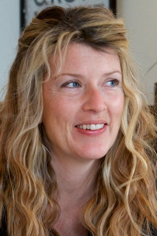 Karine Pelletier profile