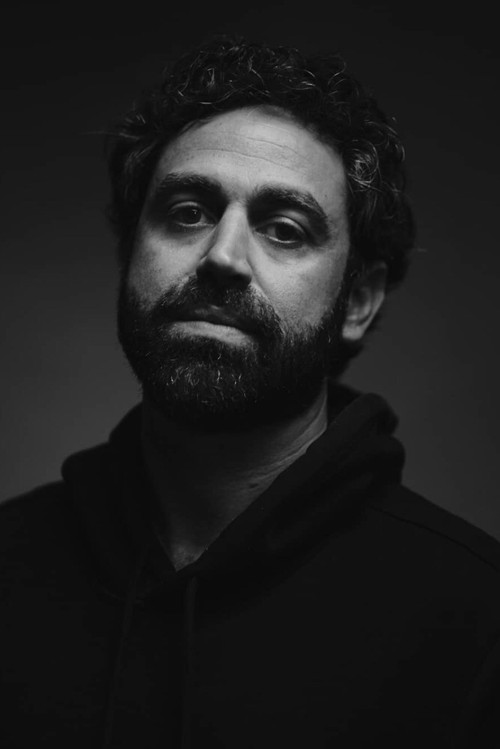 Simon Frankel profile