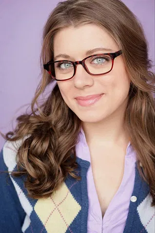 Emlee Vassilos profile