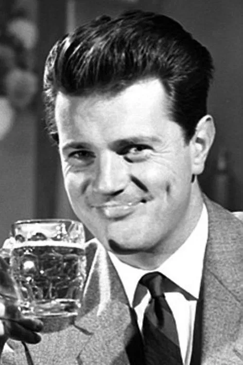 Richard Thorp profile