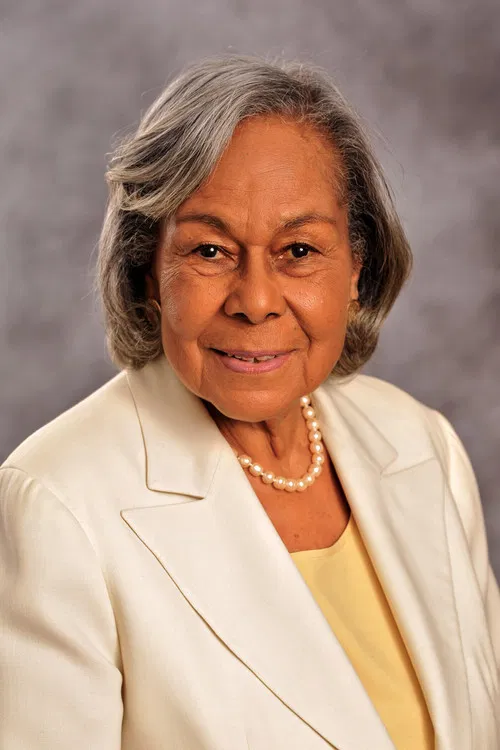 Rachel Robinson profile