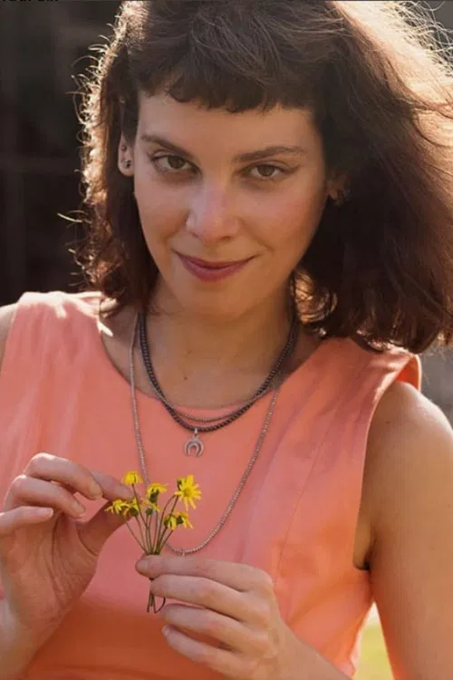 Lara Del'arco profile