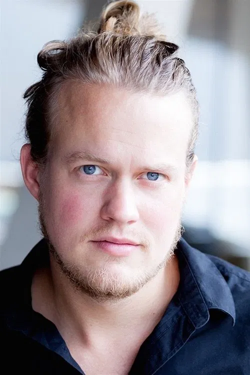 Tom Sommerlatte profile