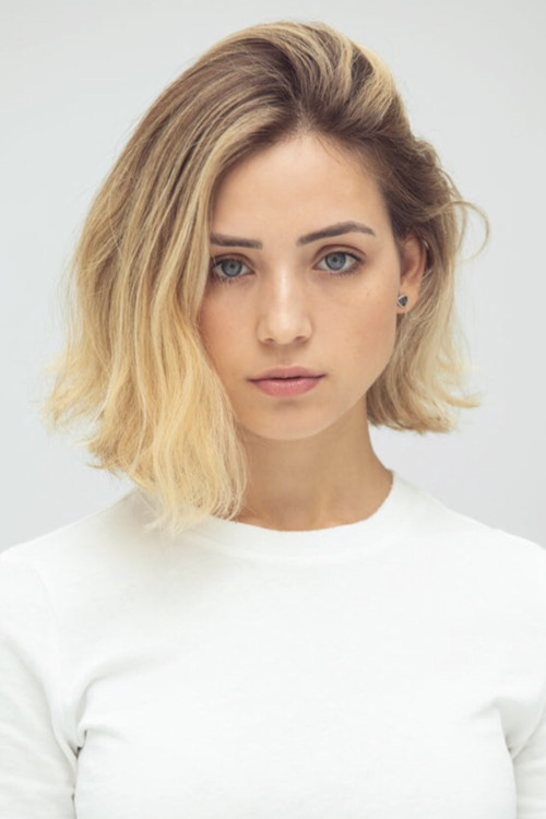 Paula Magalhães profile