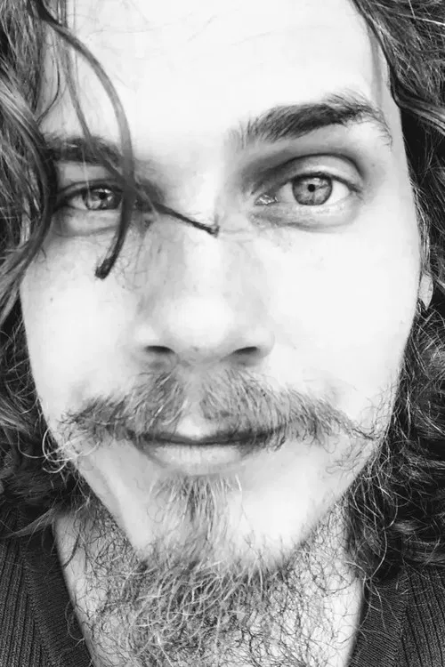 Erik Martíncues profile