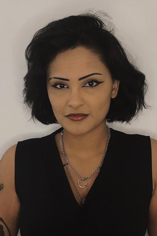 Zelda Khan Black profile