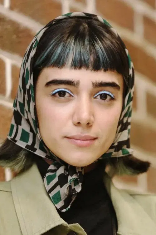 Melika Pazouki profile