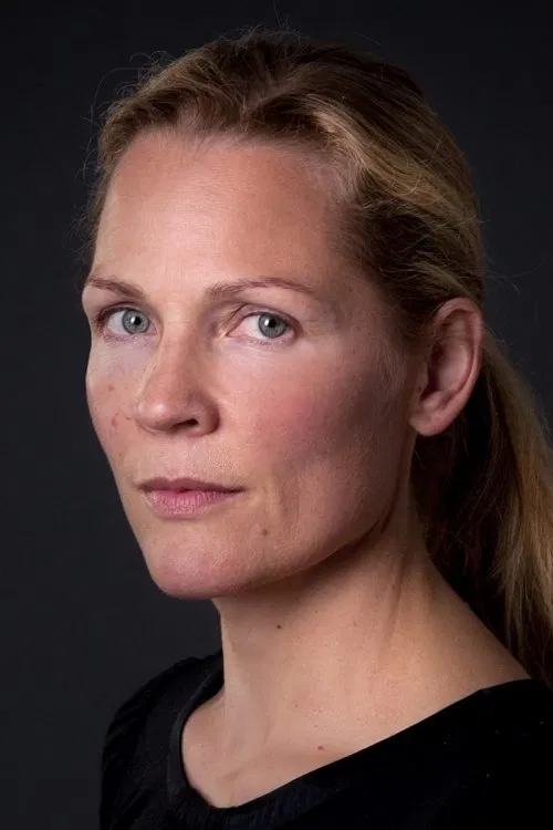 Åsne Seierstad profile