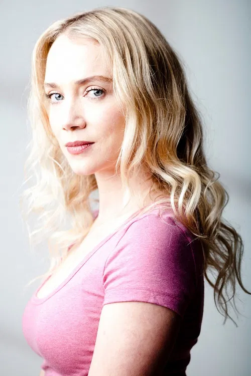 Phoebe Falconer profile