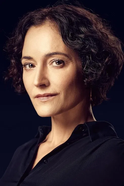 Natali Vallespir Sand profile