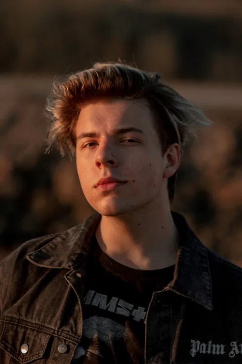 Roman Schreier profile