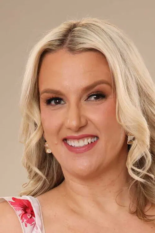 Mrs. Englewood profile