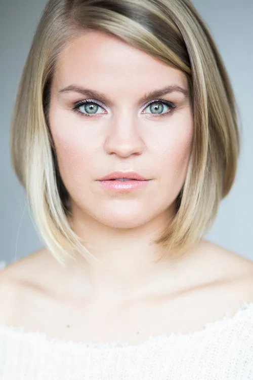 Marion Van Bogaert Nolasco profile