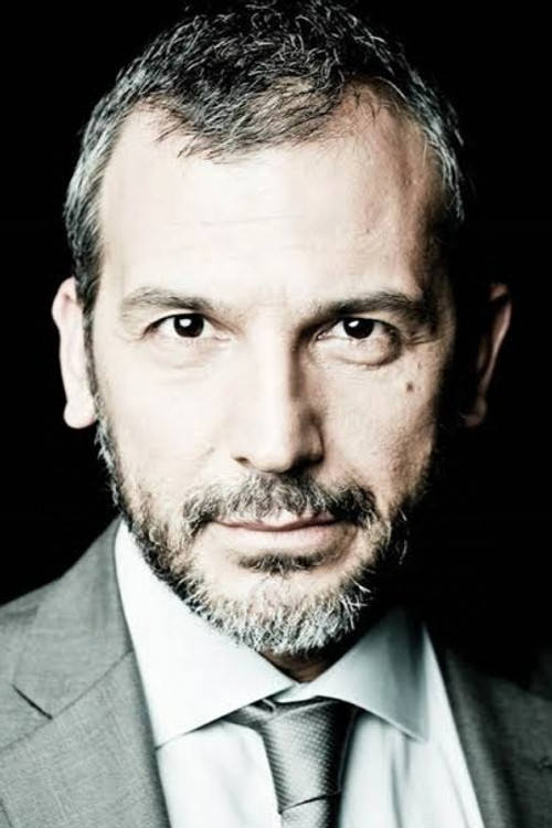 Mesut Özkeçeci profile