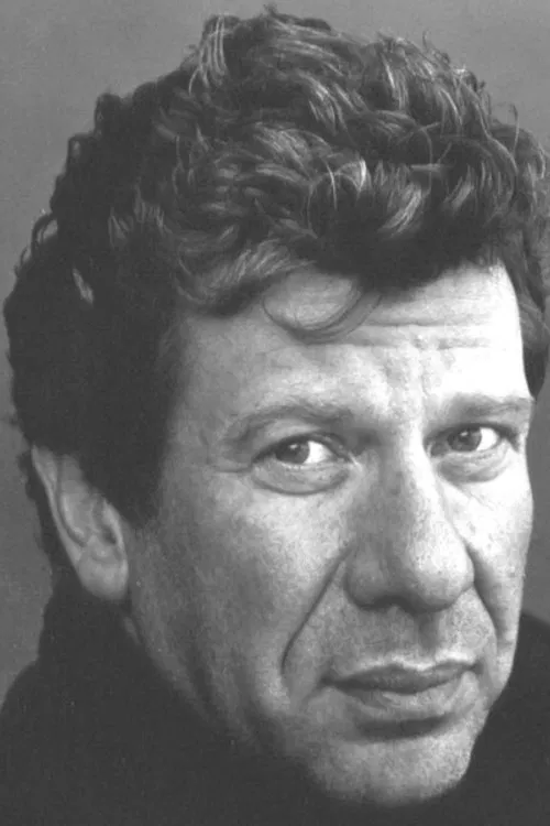 Elliot Cuker profile