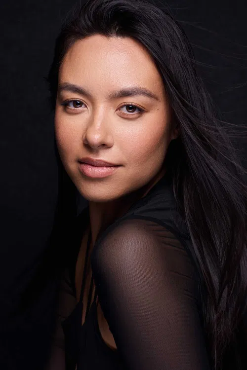 Nicole Schoen profile