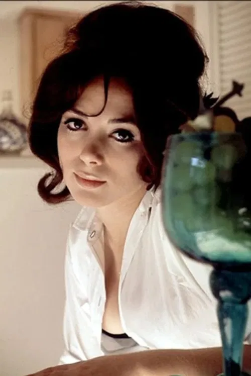 Marissa Mathes profile