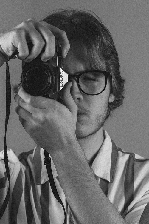 Simon Hale Anderson profile