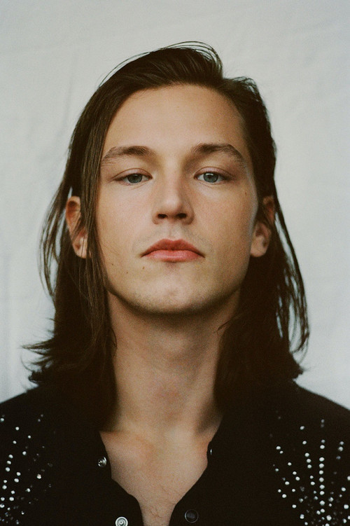 Simon Lööf profile