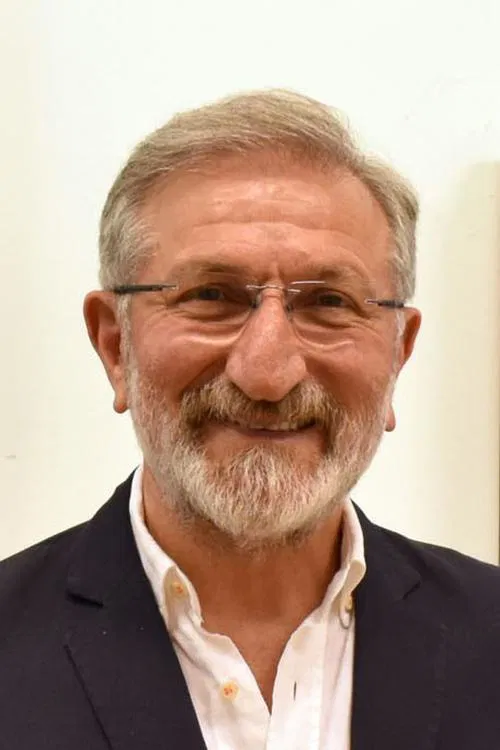 Gafur Uzuner profile