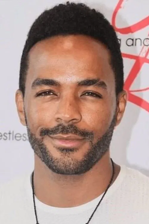 Sean Dominic profile