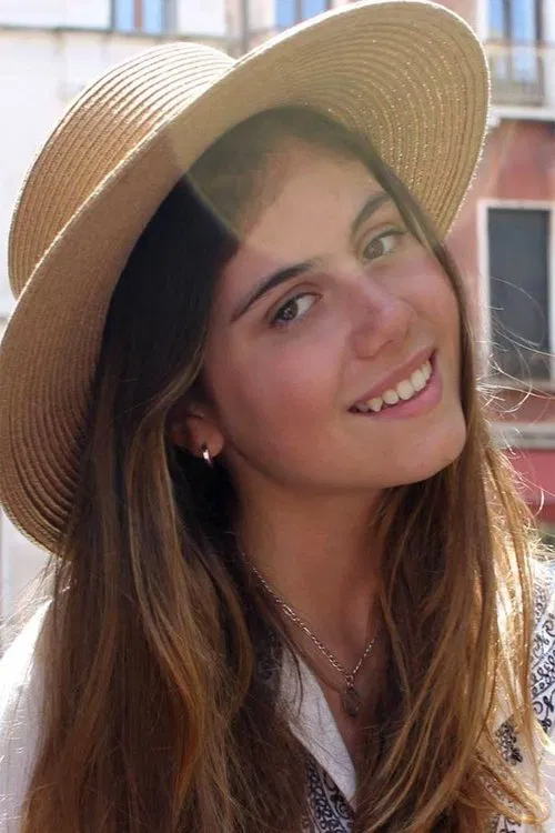 Ana Treviño profile