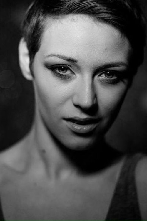 Laura Marie Howard profile