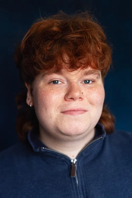 Juniper Thomas profile