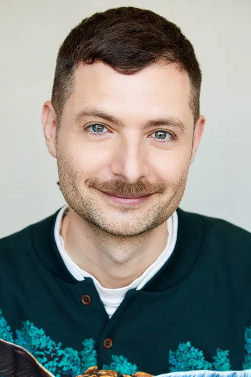 Bernard Lavallée profile