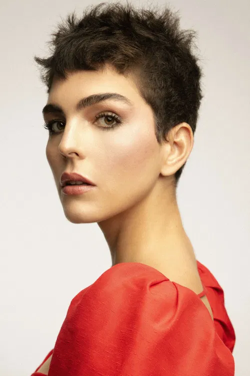 Julia Konrad profile