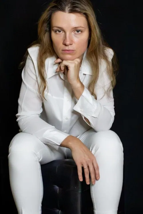 Helen Laurens profile