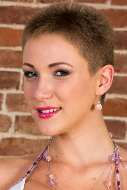 Katya Mirova profile