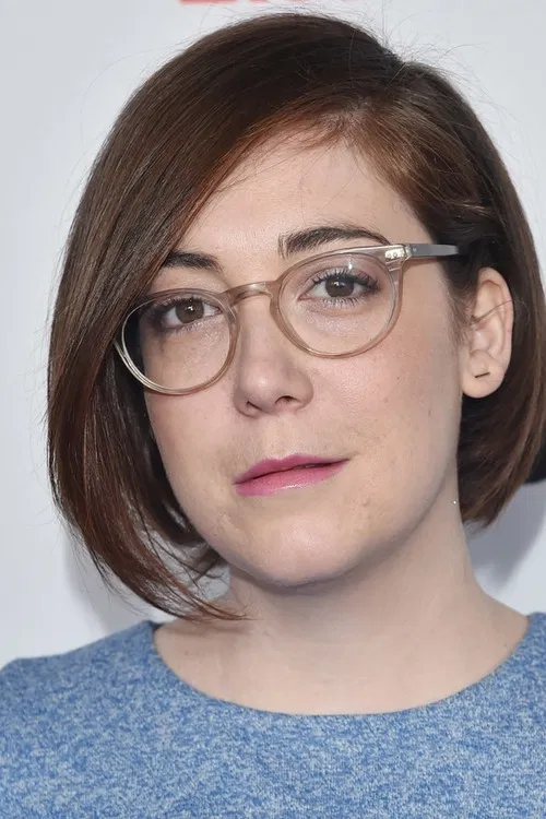 Anna Rose Holmer profile