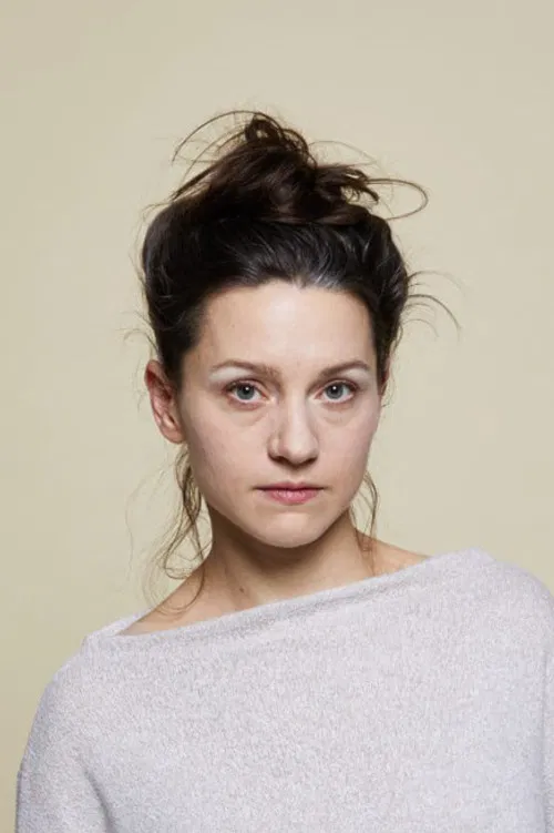 Hana Kusnjerová profile