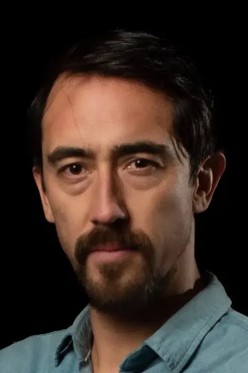 Moisés Angulo profile