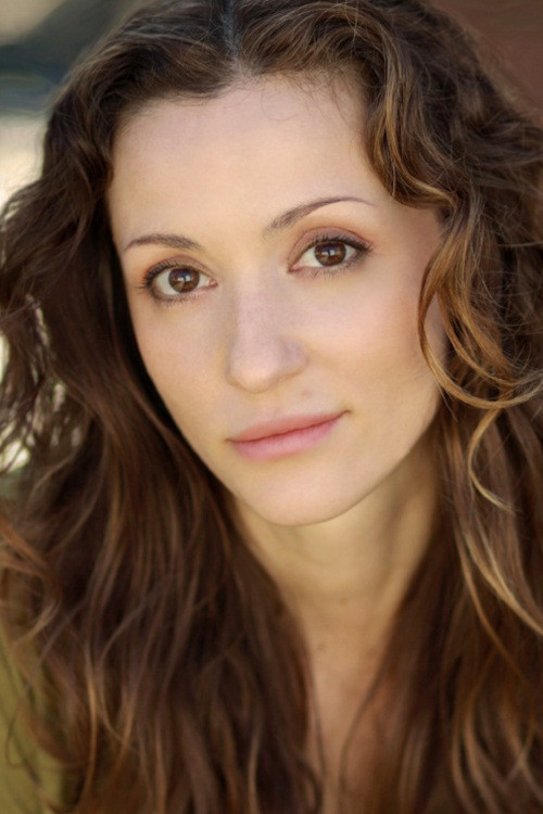 Eleonora Barna profile