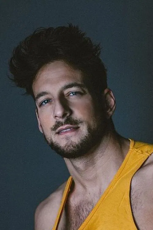 Cris Cangero profile