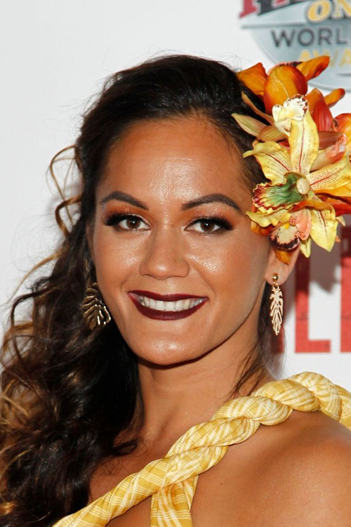 Ilima-Lei Macfarlane profile