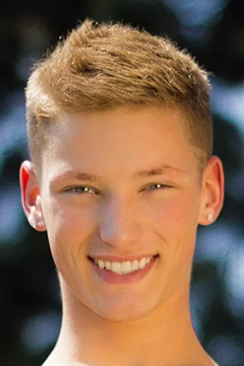 Casey Tanner profile