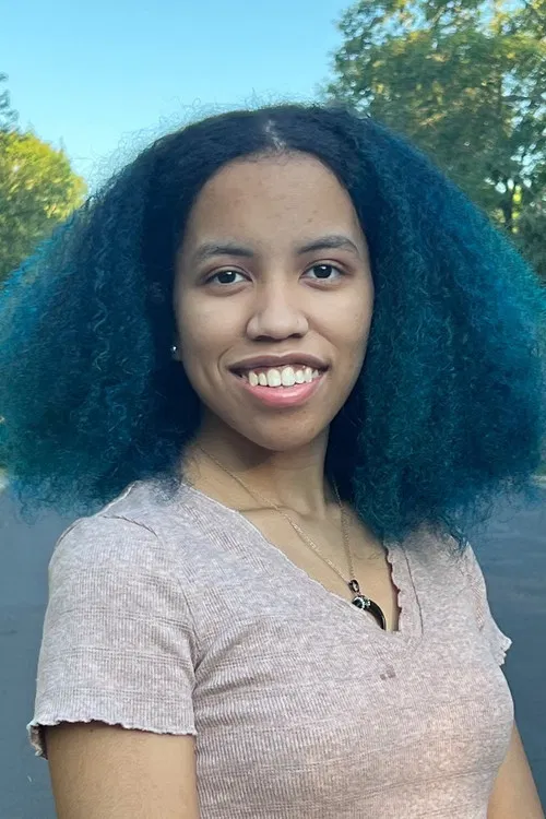 Erin Ramirez profile