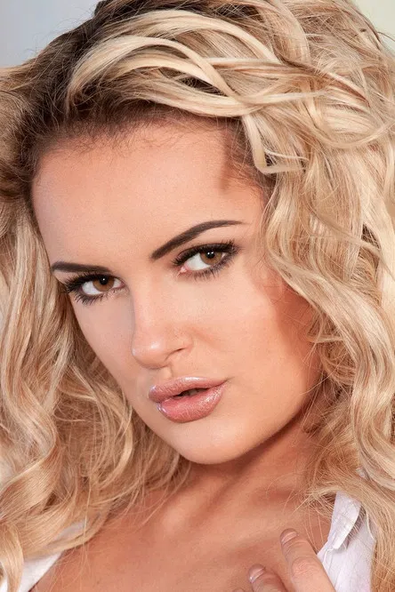 Katie Thornton profile