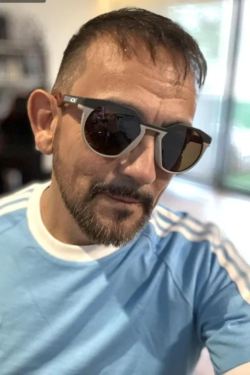 Alvaro López Zuñiga profile