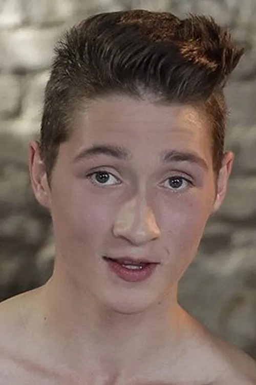 Simon Caress profile